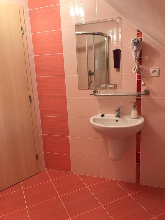 Vila Bellis Tatranská Lomnica Buitenkant foto