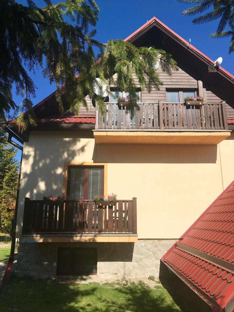 Vila Bellis Tatranská Lomnica Buitenkant foto